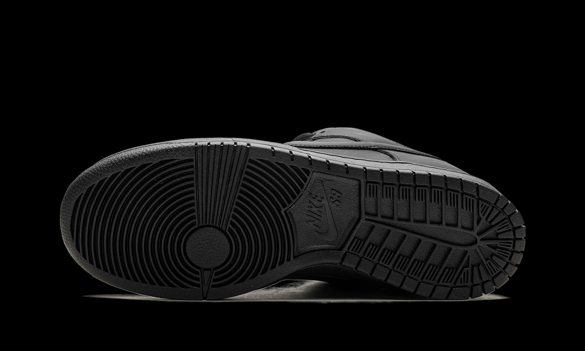 SB Dunk "Triple Black"