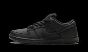 SB Dunk "Triple Black"