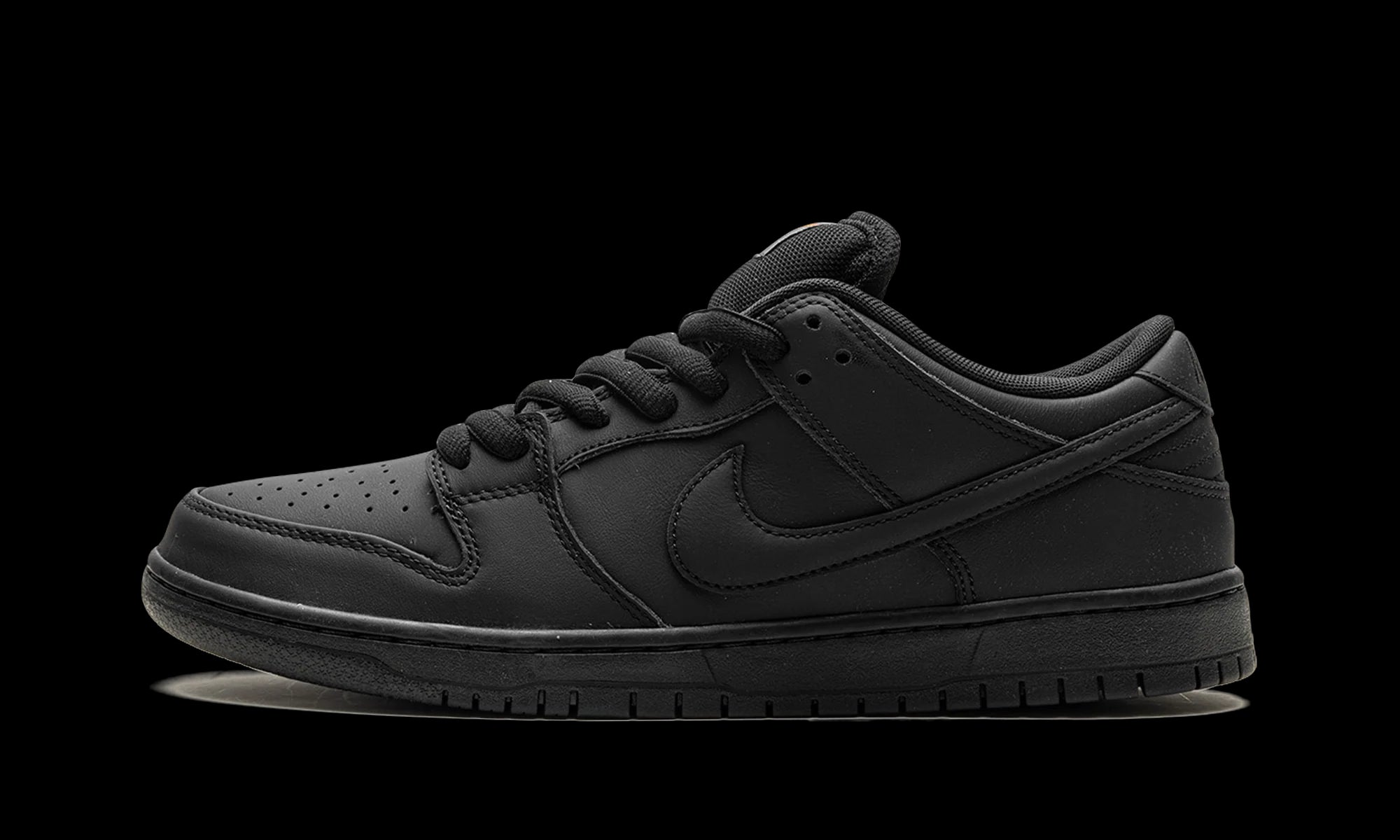 SB Dunk "Triple Black"
