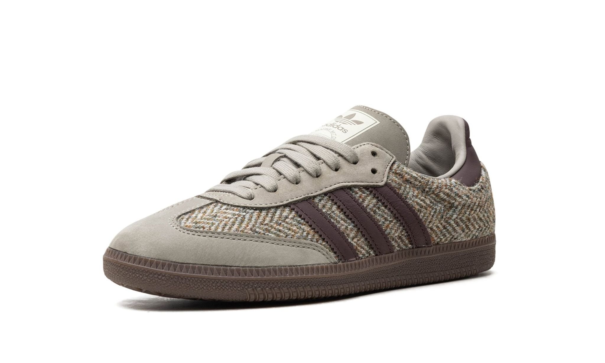 Tweed Pack "Wonder Beige" Sneaker ID1449