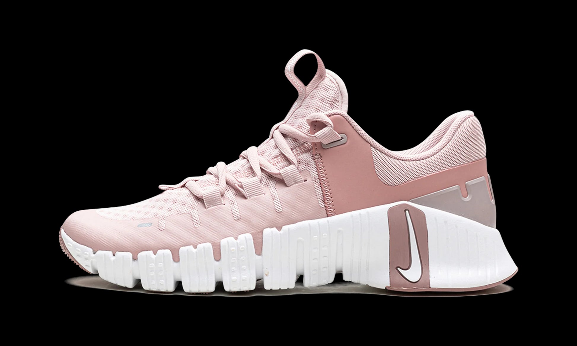 WMNS Nike Free Metcon 5 "Pink Oxford"