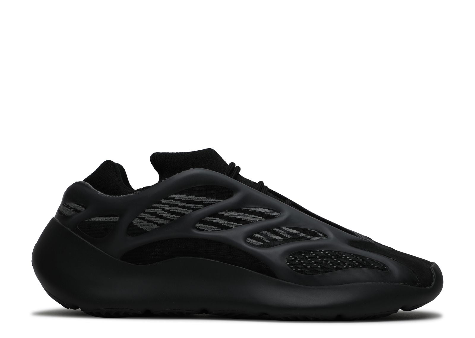 Yeezy 700 V3 'alvah' - 1