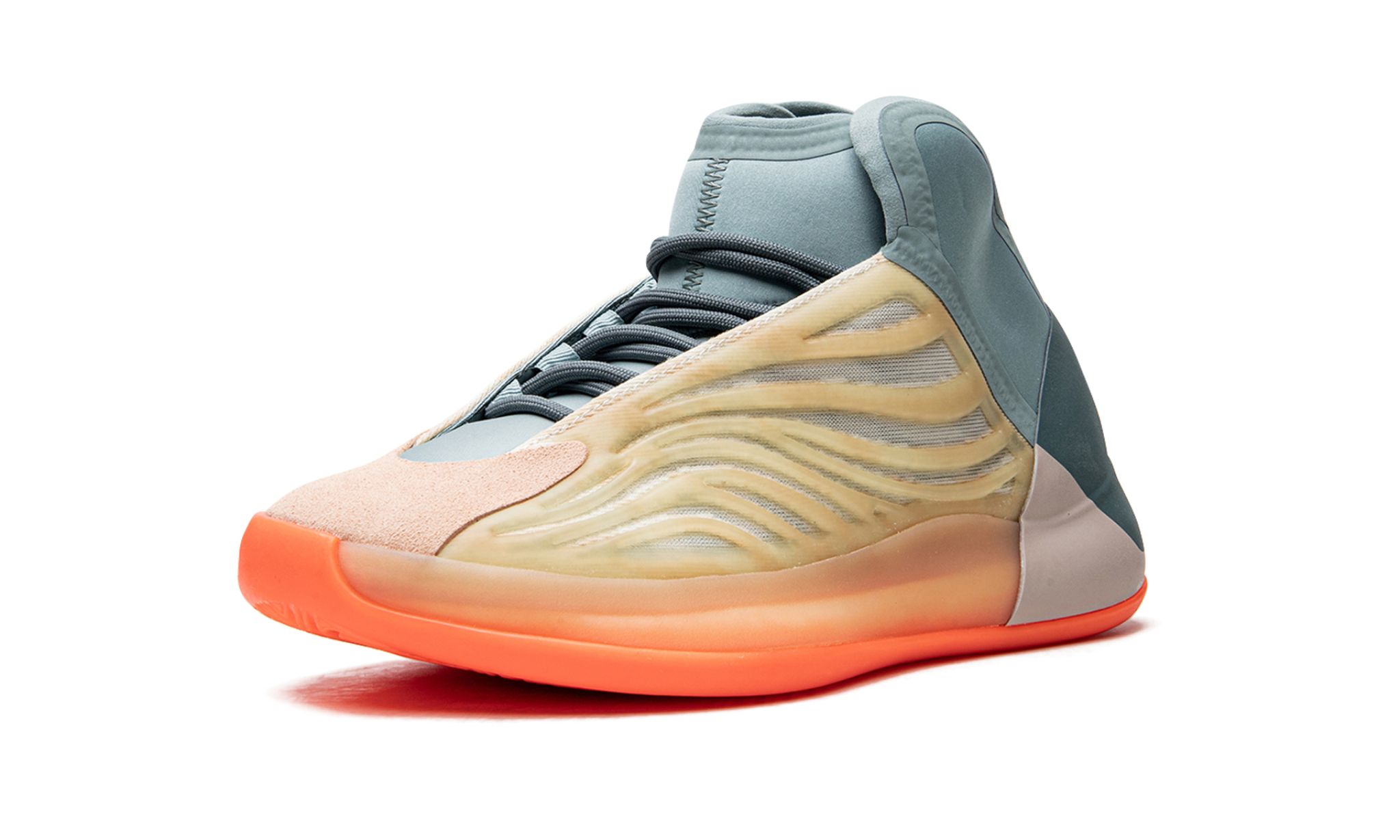 Yeezy Quantum "Hi-Res Coral" HP6595